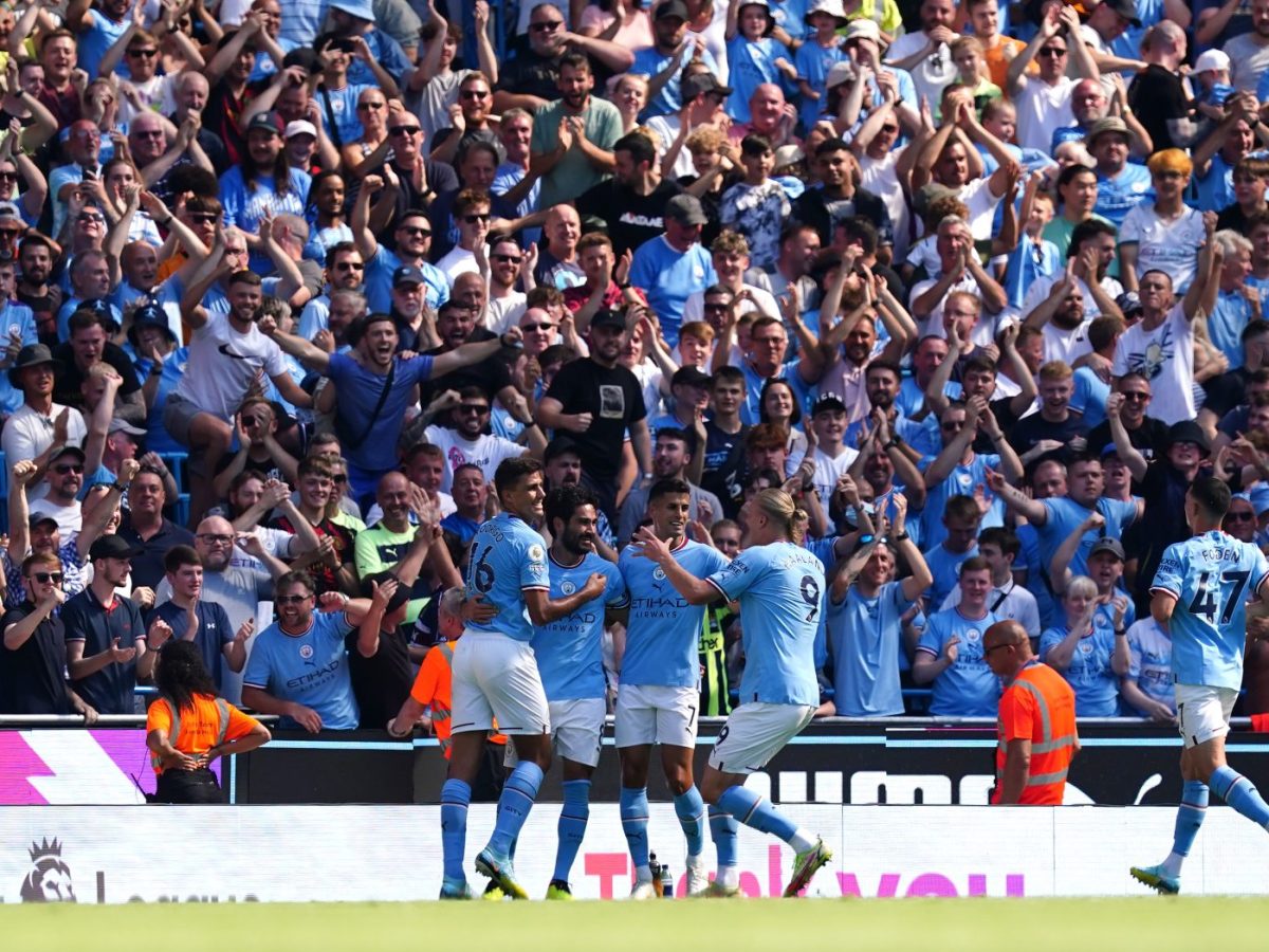 Manchester City go top of the league after 4-0 stomping Bournemouth