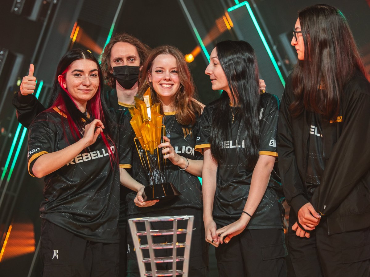 Shopify Rebellion Win Champions After RECORD Breaking Florescent Performance