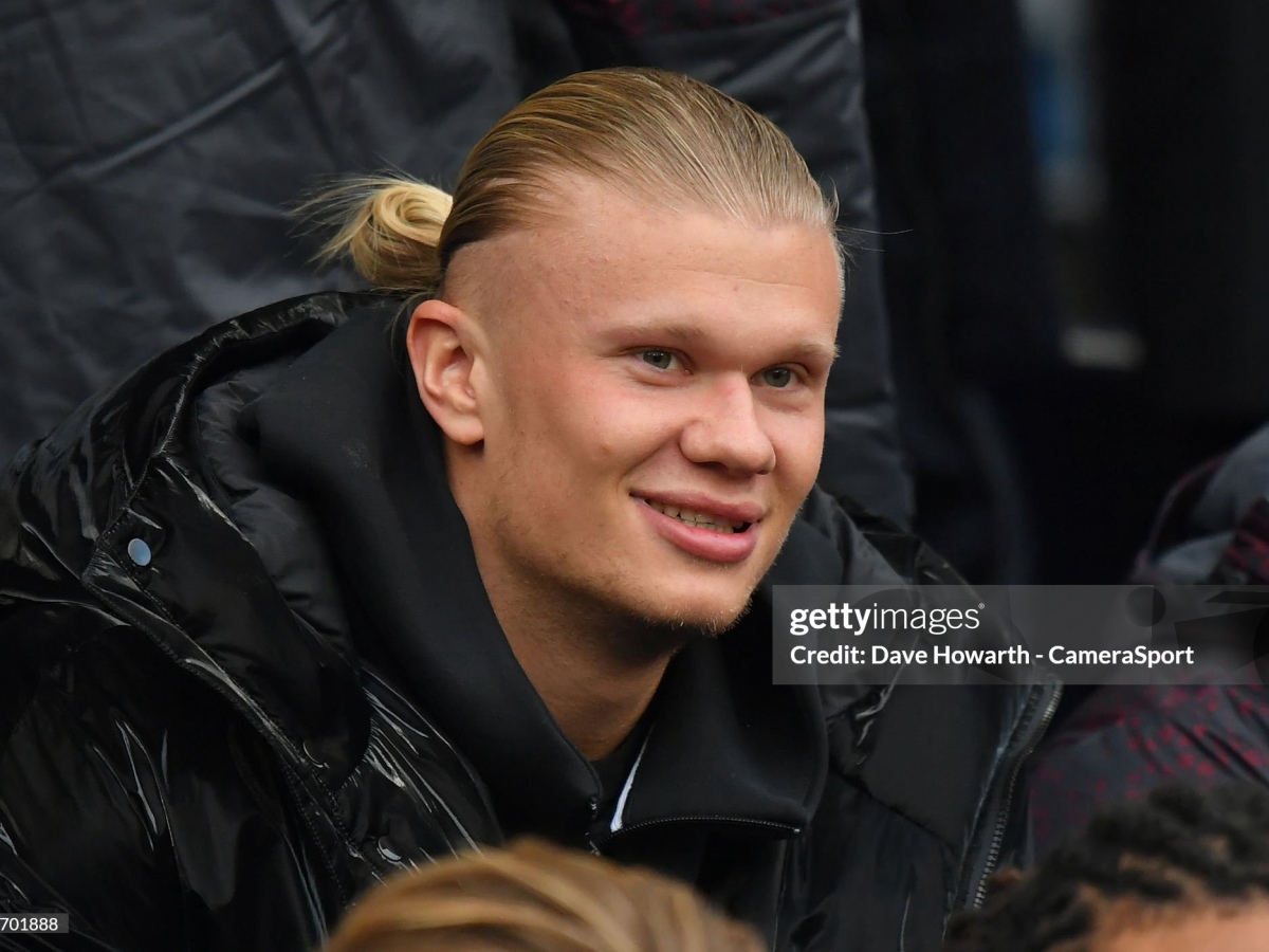 Erling Haaland Returns To Manchester City Training